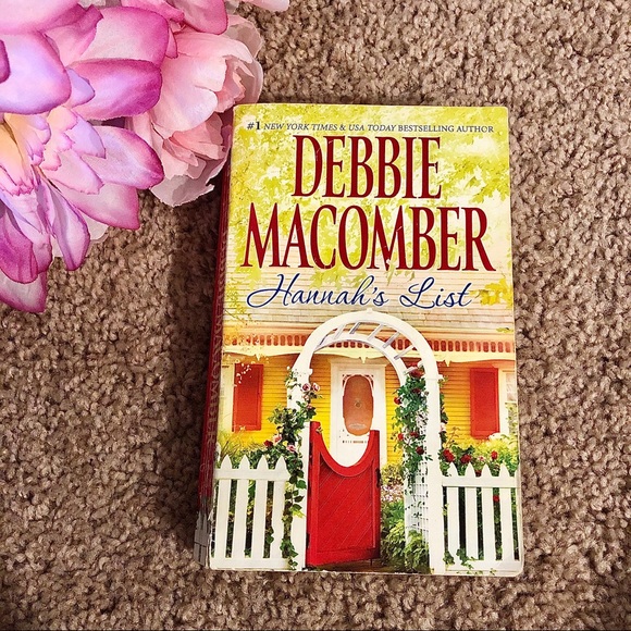 Hannah's List: A Romance Novel (Blossom Street, 7)
